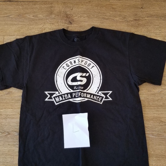 Brand new Mens T-shirts, 16 total - Picture 9 of 17